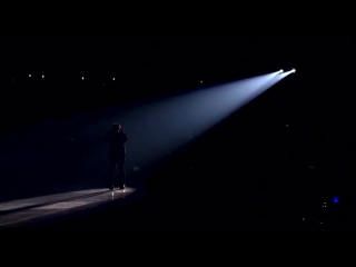 When hoseok stopped and took out his earpiece he smiled to all the armys in the crowd, but