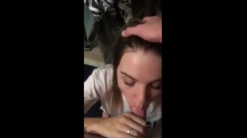 Сочные деффки [full] (а как она сосёт!)