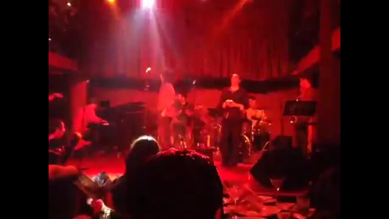 In the mezzo artak nersisyan, gor sujyan