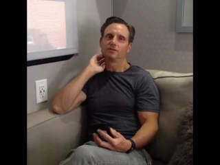 Live with tony goldwyn (fans' questions)