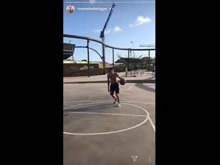 Kizaru basketball street