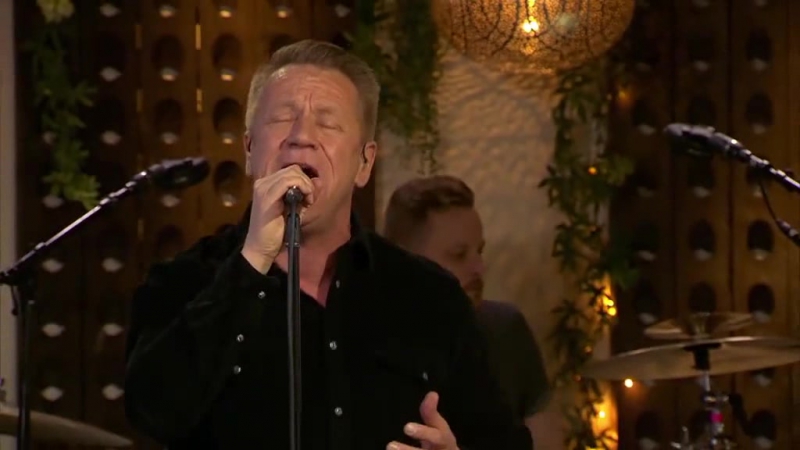 Vain elämää 2017 | olli lindholm tuhon oma / fairytale gone bad (sunrise avenue / samu haber cover)