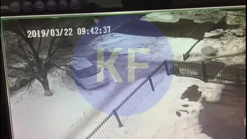 Видео нападения на полицейских в нижнекамске