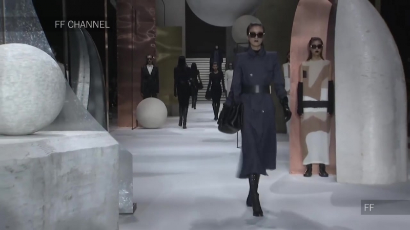 Max porn video – Max mara pre fall 2016 2017 (monopolis) full fashion show exclusive