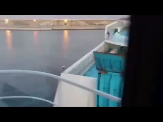 Bye bye lifeboats wave follow @bravesailors for more videos like this @bravesailo ( 270 x 480 ) mp4