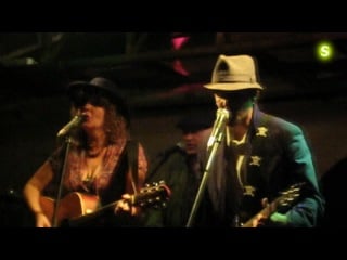 Sound rockets and julia that's all right (arthur crudup cover) live in vermel