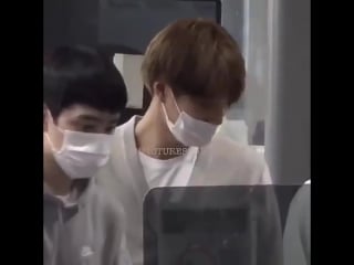 [lq fancam] 170426 jfk airport to mexico @ exo's kai