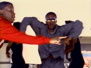 Mc hammer – 2 legit the videos (2002)