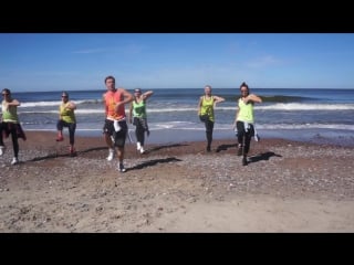 Zumba fitness maluma felices los 4