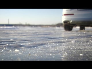 Тест драйв audi q7 от lifetest дрифт на льду
