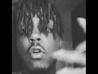 I made a 2014 sounding distorted ass soundcloud ass freestyle i love it 🖤🖤🖤