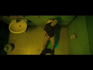 Прикол из фильма (мальчишник в паттайе слабонервным не смотреть)