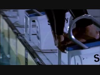 Ian thorpe показывает технику старта