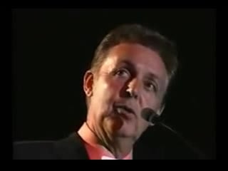 Paul mccartney inducts brian wilson into the songwriter's hall of fame 15 june 2000