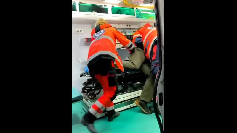 Тяжелые будни медиков