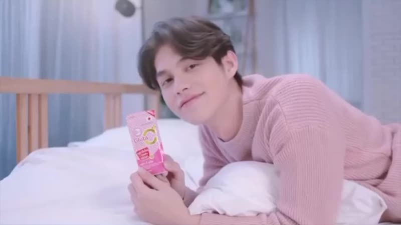 Брайт вин в рекламе bright win sarawat tine 2gether