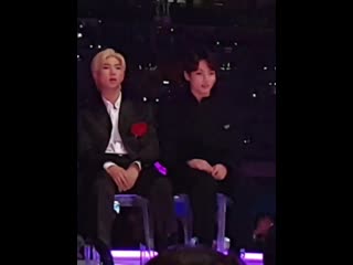 191130 mma 투바투 칭구들 안무 따라하며 무대 즐기는 정구기 형이야 @bts twt bts 방탄소년단 정국 jungkook jk