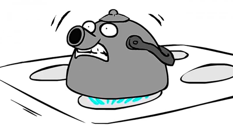 У чайника горит