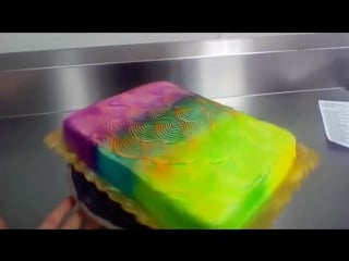 Behold, the color changing cake!
follow @9gag for more funny videos
#9gag #fun #food #cake @9gagmobile