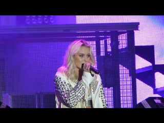 Zara larsson she`s not me bråvalla 2016