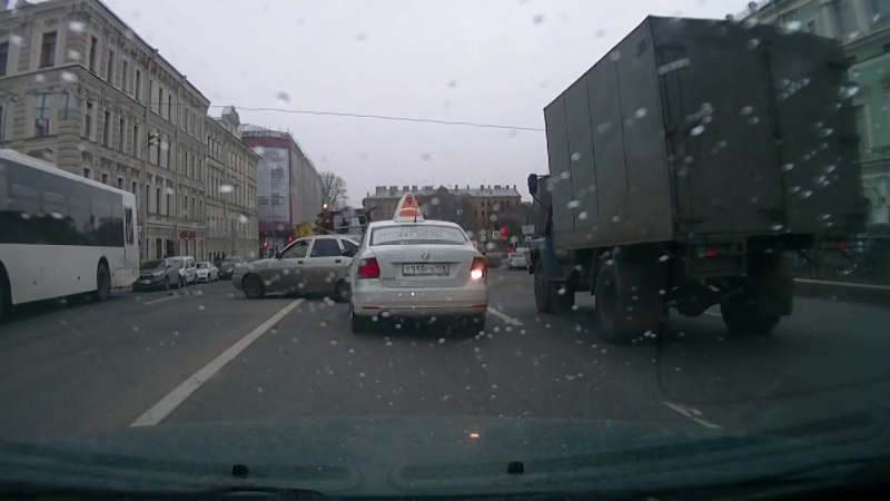 Бешеный porn video – Петербурге бешеный погрузчик устроил дтп