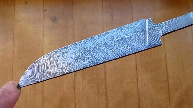 Molecular programming of steel blade