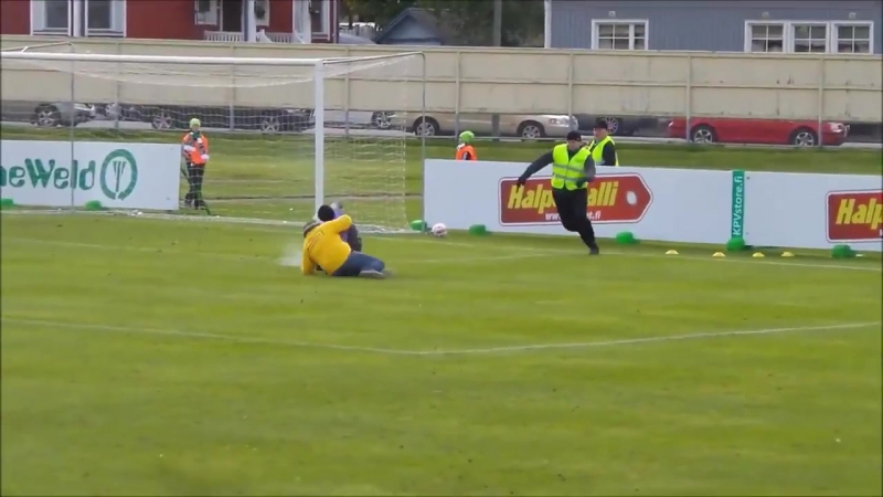 Футбол fooligans опрометчивый поступок стюарта))