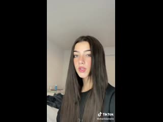 @charlidamelio via tiktok