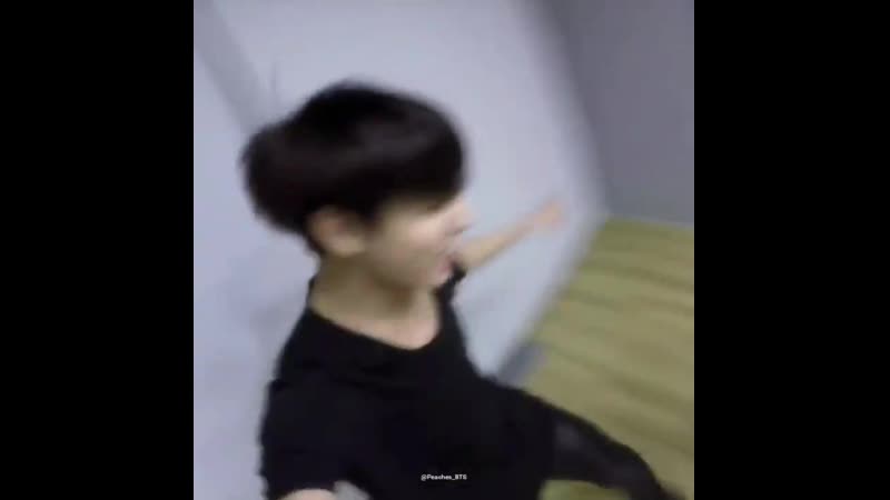 Пухлые щечки чимина ♡ 20201224 1 mp4