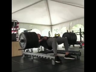 Check out dwayne johnson hitting a 405 lb hip thrust for 11 reps!video @therock