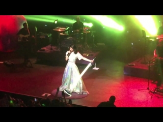 Marina and the diamonds – can't pin me down (live at «warfield»)