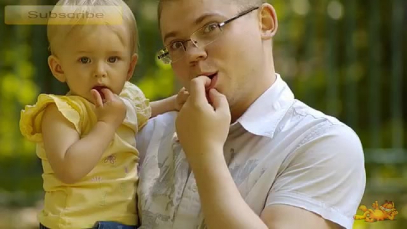 Родители и их молодые яблоко от яблони