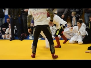 Бочаров арсений (1 й бой)