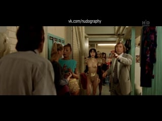 Грудь евы герциговой (eva herzigova) в фильме "между ангелом и бесом" (les anges gardiens, 1995, жан мари пуаре)