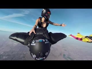 Wingsuit rodeo