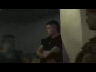 Гиви набежал на автовокзал и потрясая автоматом стал угрожать беженцам