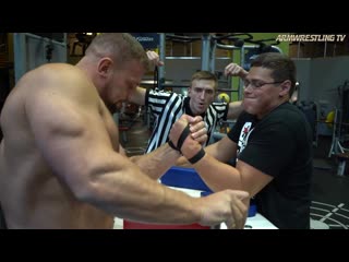 💪🏻schoolboy vs russian giant kirill sarychev arm wrestling 2020