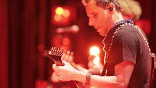 Essa gente tem que morrer