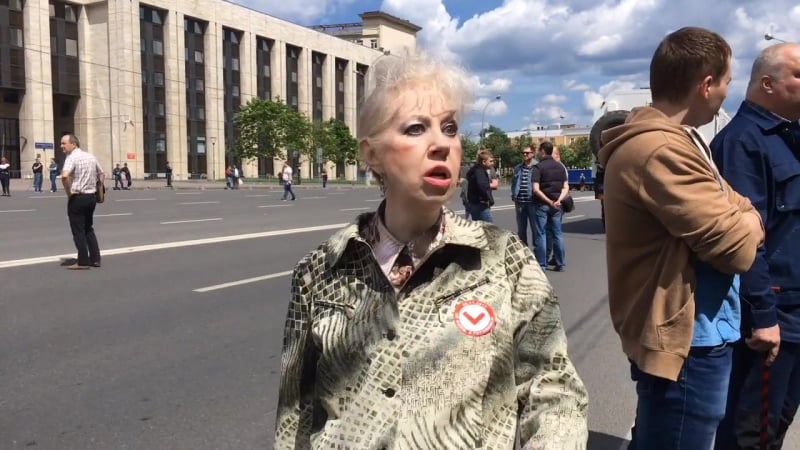 Где либерасты находят таких сумасшедших? с митинга в москве на пр сахарова,12 06 17