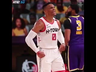 Трёшка в лицо