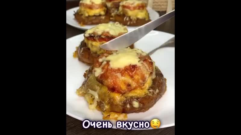 Бублики с фаршем (ингредиенты в описании)