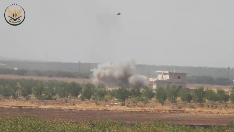 Боевики "национального фронта освобождения" заптурили тачанку сирийской армии на юго востоке провинции идлиб