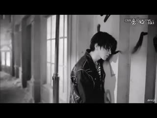 Cai xukun 蔡徐坤 pull up