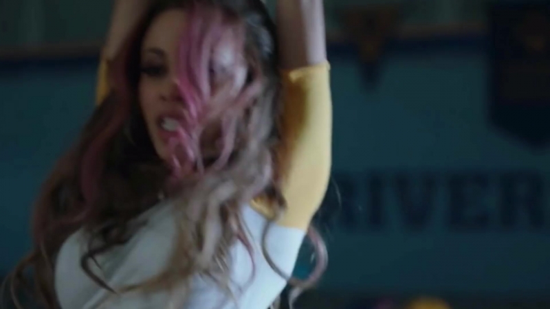 Тони топаз танец toni topaz dance scene (riverdale ривердейл ривердэйл 2x16)