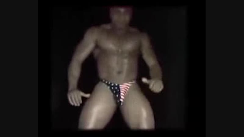 Рикардо флексит под глада валакаса