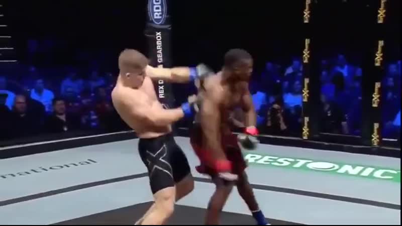 Лютейший удар, смертельная вертуха!