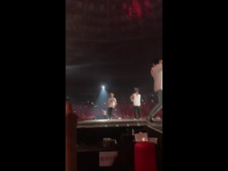 Ill upload the vids when i get home but this is what it looked like from myplace