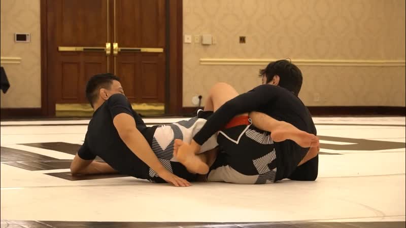 Paulo &amp; joao miyao train guard pass drills, heel hook escapes, berimbolos and more backstage
