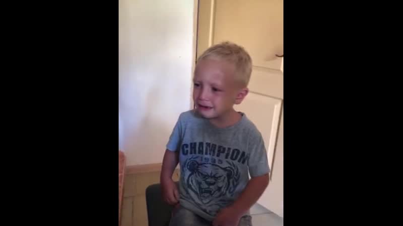 Налейте пацану, изверги