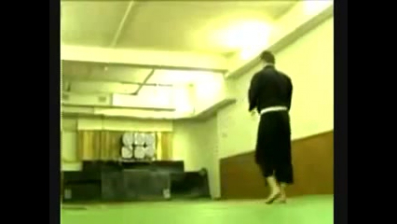 Искусство метания ножа от клуба "кэмпо"